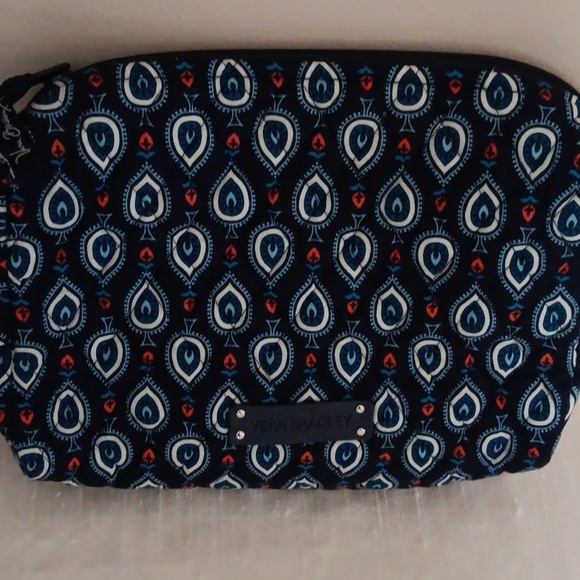 LikeNewVera Bradley Large Quilted Case In Midnight Blue - Picture 10 of 10